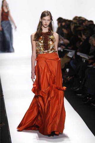 Illustration for article titled Fashion Show